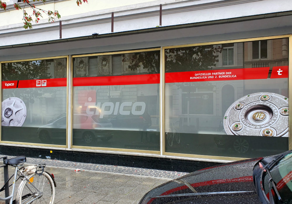 Schaufensterbeschriftung Eschweiler tipico